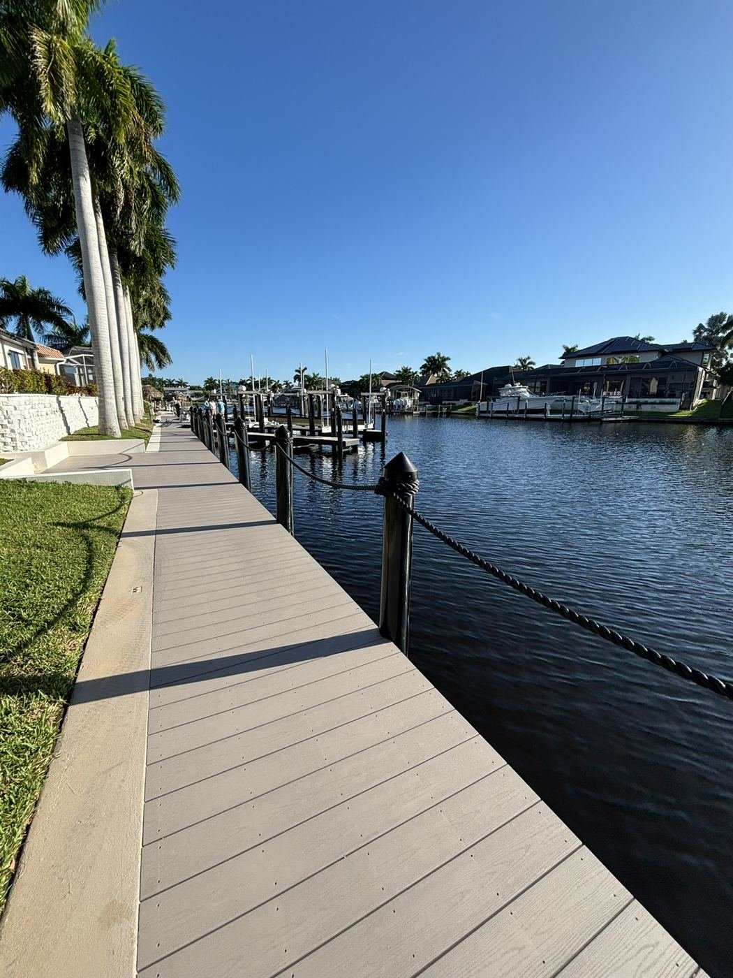 Walkway along the seawall